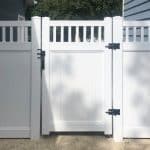 Fairmont vinyl fence Winnipeg residential backyard installation